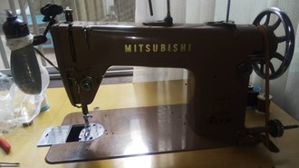 足踏みミシンの台 切り刻む 三菱 